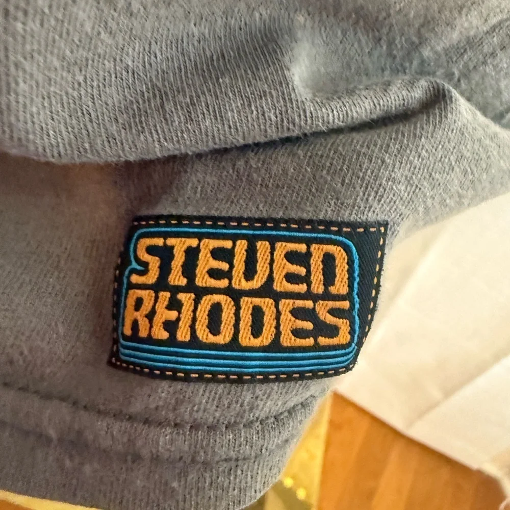 Steven Rhodes Graphic Tee Medium - Picture 3 of 7